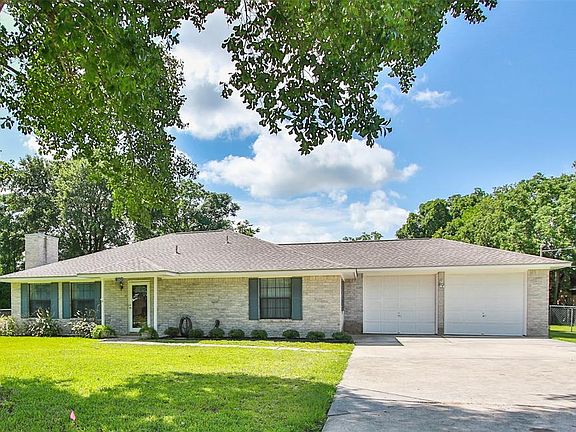 This home is connected to city water and sewer. Gas is also provided by the City of Tomball.