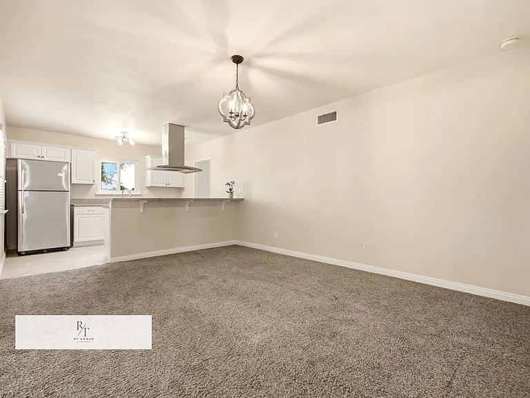 1225 W Glenmere St — Photo 15