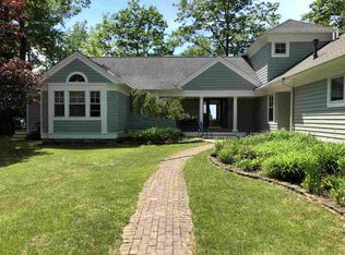 5795 Cummings Ln, Harbor Springs, MI 49740
