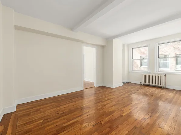 333 East 43rd Street image 1 of 8