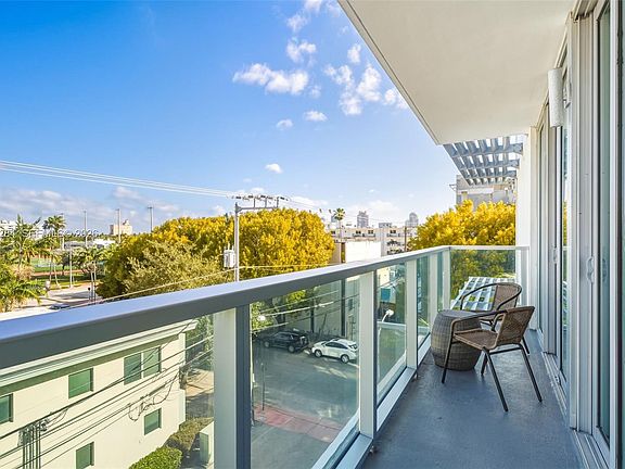 5th image of 1215 West Ave #408