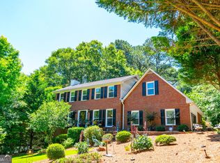 1994 Skyland Glen Dr, Snellville, GA 30078