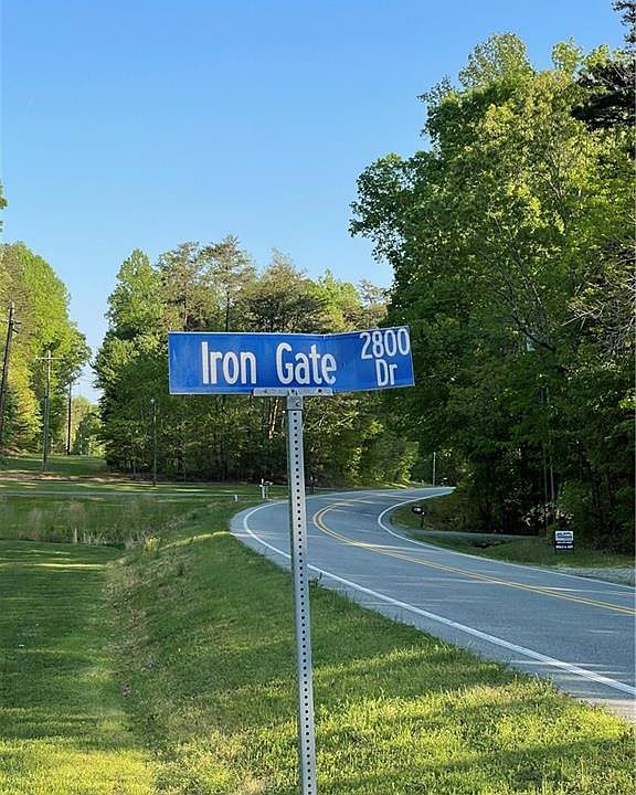 1st image of 2994 Iron Gate Dr