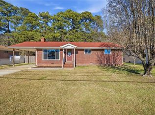 48 Rexford Dr, Newport News, VA 23608