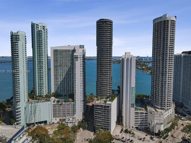 1750 N Bayshore Dr #2510 — Photo 28