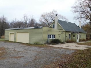 1915 Sunset Rd, Port Washington, WI 53074