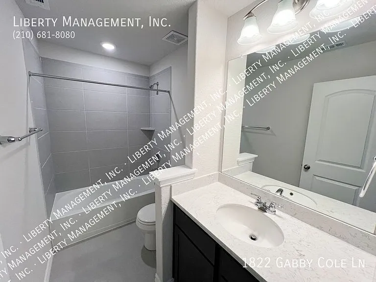 1822 Gabby Cole Ln — Photo 34