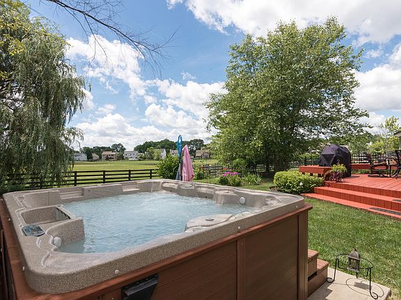 3rd image of 3653 Sommersworth Ln