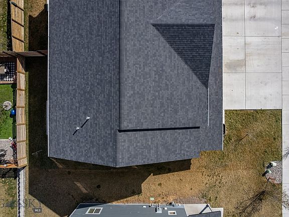5th image of 1521 Butler Crk Unit B