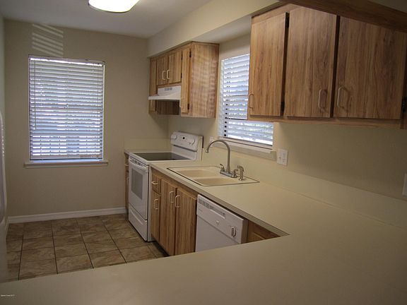 5th image of 201 International Dr APT 526