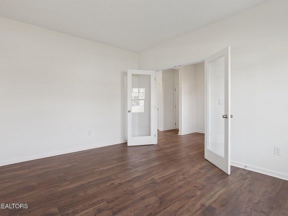 3rd image of 2909 Hudson Orr Dr