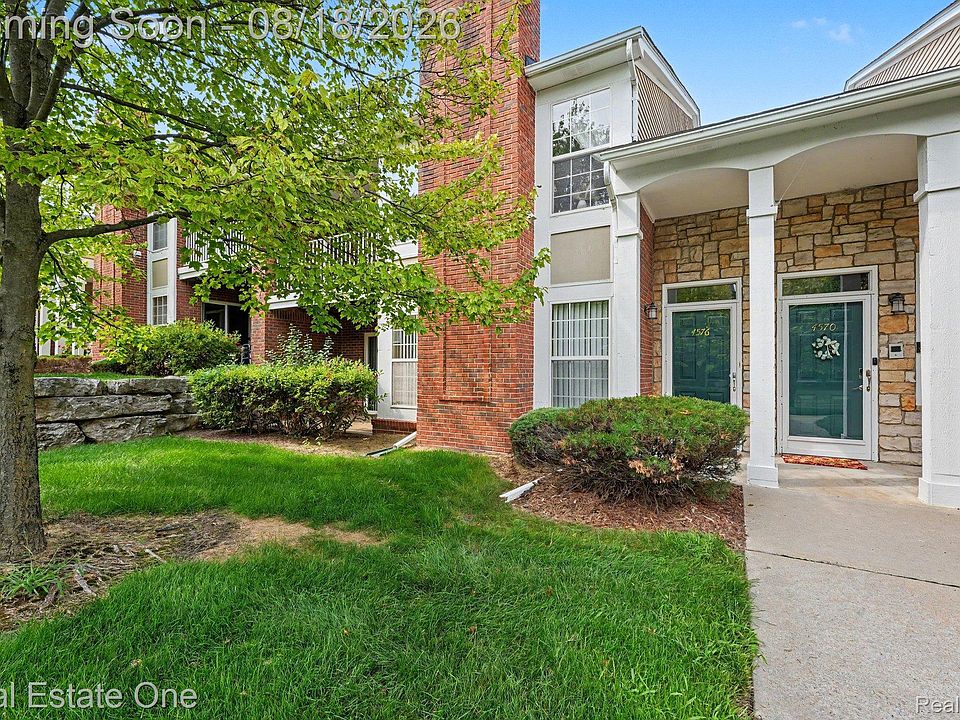 1st image of 4576 Berkshire Dr #24