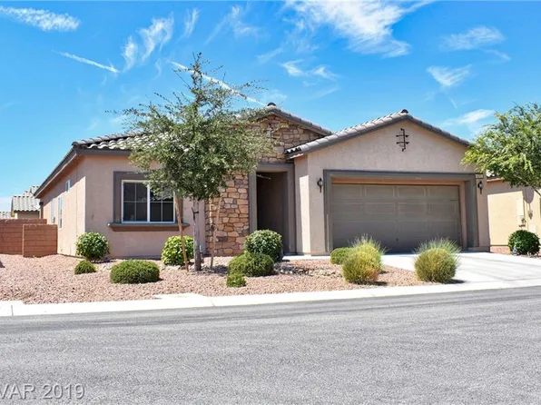 4372 Jujube St, Pahrump, NV 89061