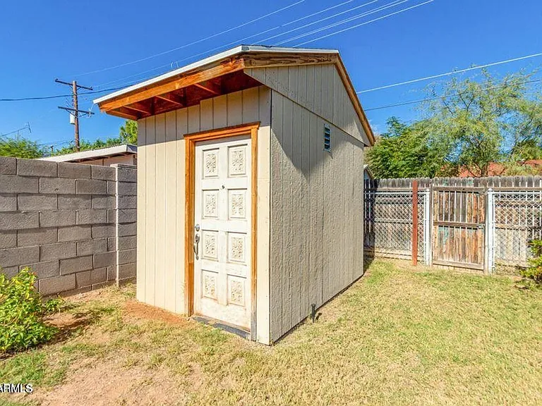 7544 E Kimsey Ln — Photo 13