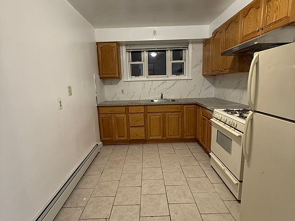 2nd image of 1621 78th St Floor 1
