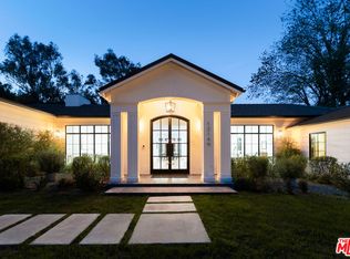 12149 Iredell St, Studio City, CA 91604