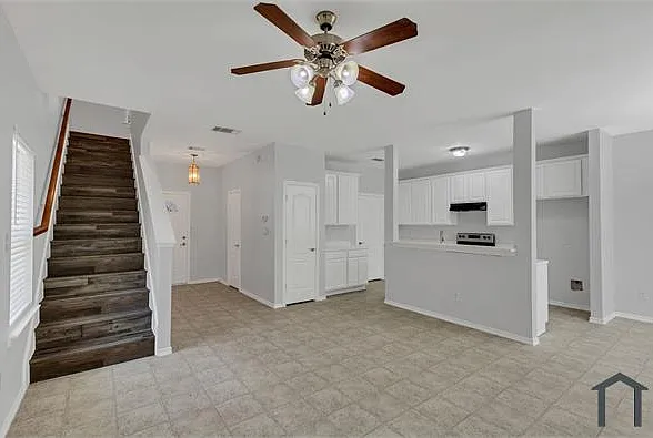 711 Parkplace Rdg — Photo 7