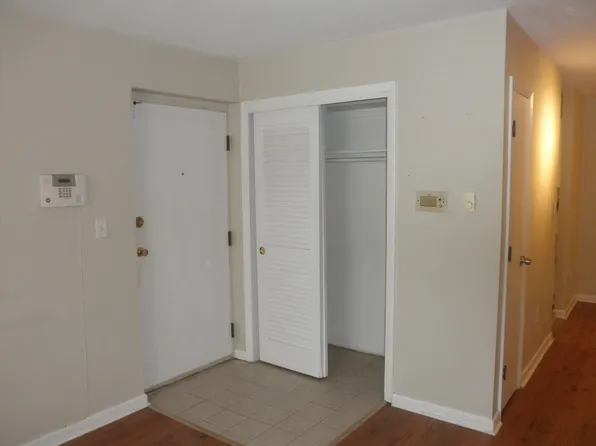 49 Will Dr Unit 116, Canton, MA 02021