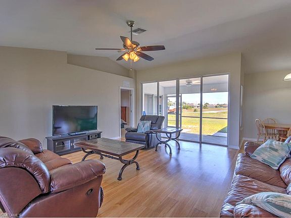 2nd image of 509 NW 18th Pl
