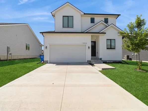 1503 E Franklin Ave, Indianola, IA 50125
