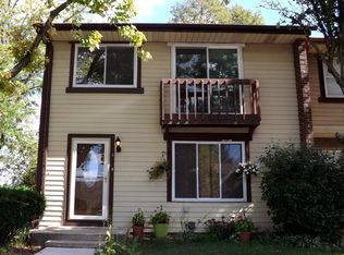 1 Dan Ireland Ct, Plainfield, IL 60544