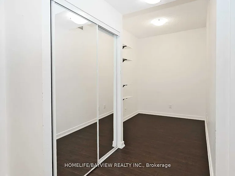 33 Bay St #1905 — Photo 19