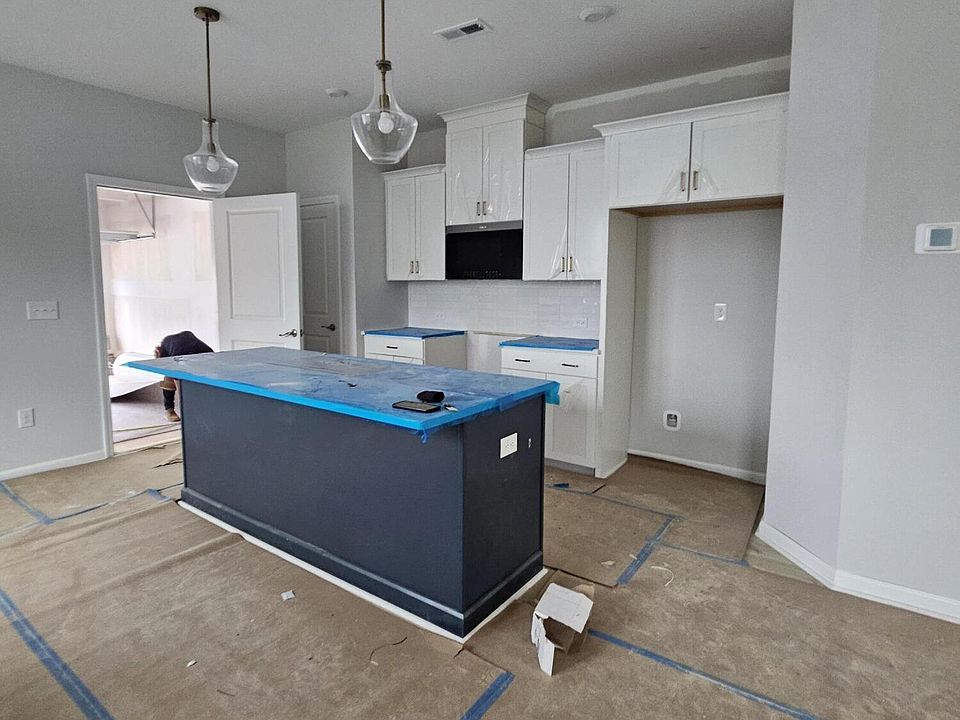 2nd image of 1344 Bessie Ct