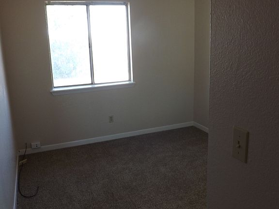 4th image of 1017 Quinault Dr
