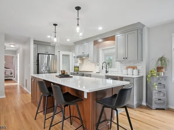 2 E Ridge Rd, Mendham Twp., NJ 07945