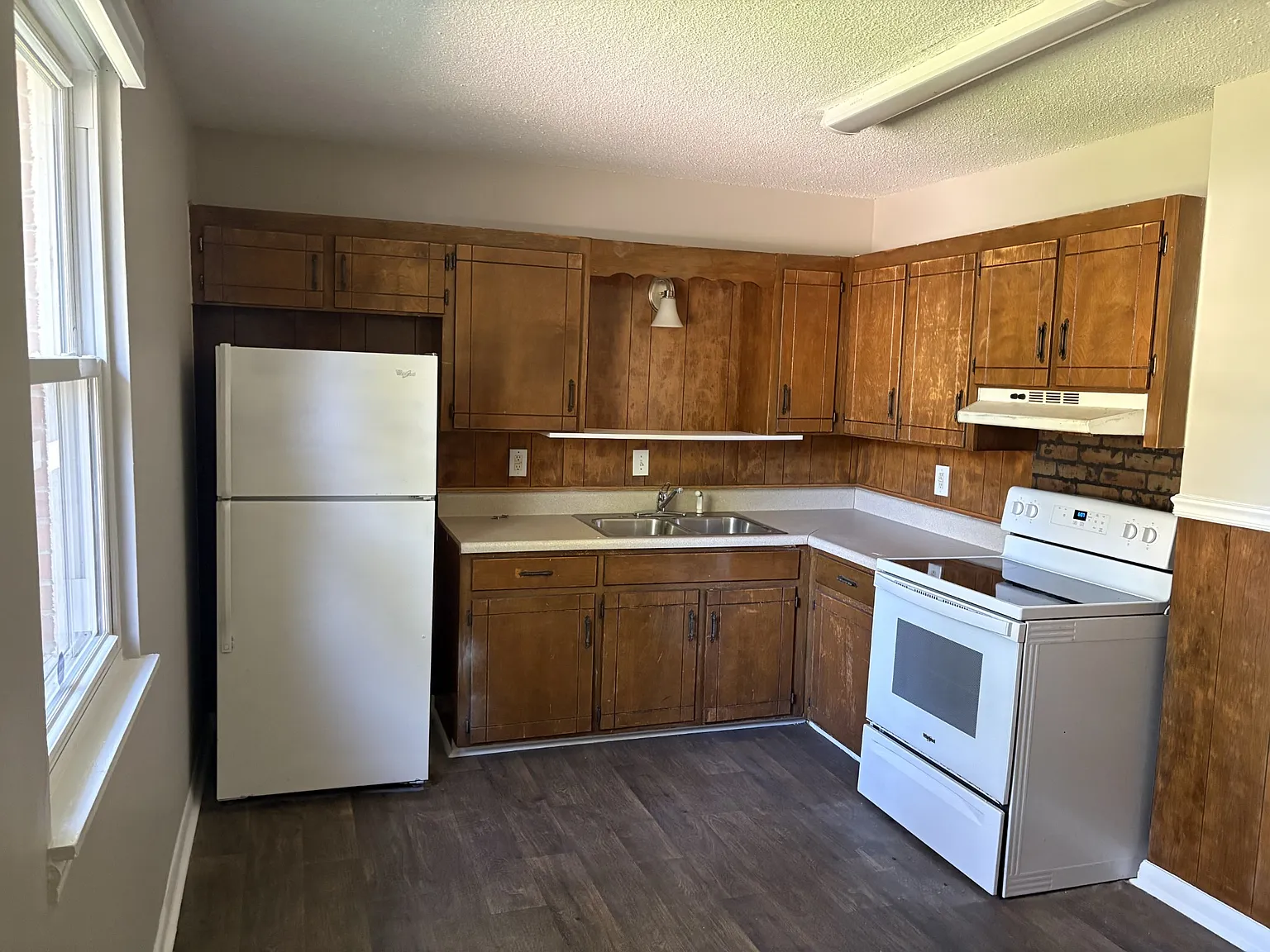 2 bed, 1.0 bath, 750 sqft, $1,250 — Photo 3