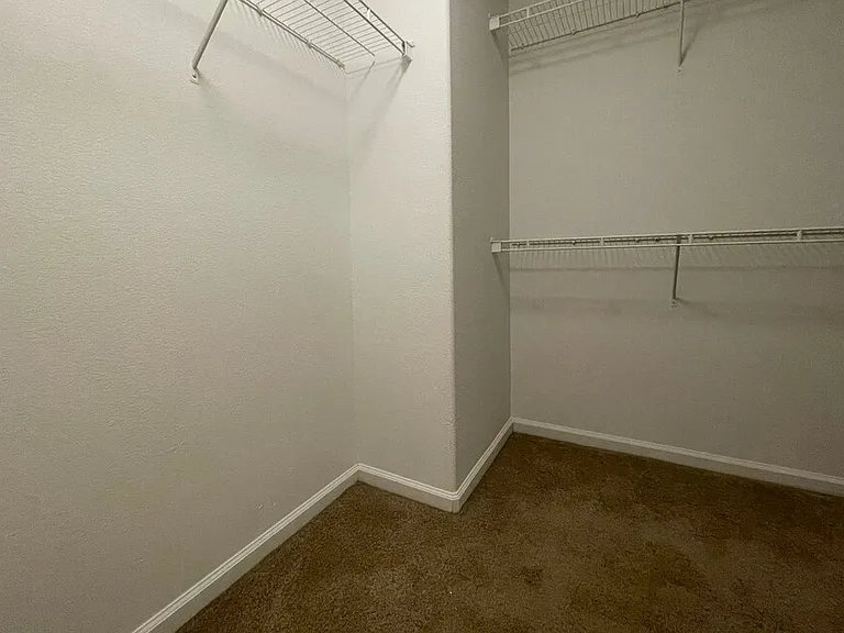1704 Rivage Cir — Photo 12