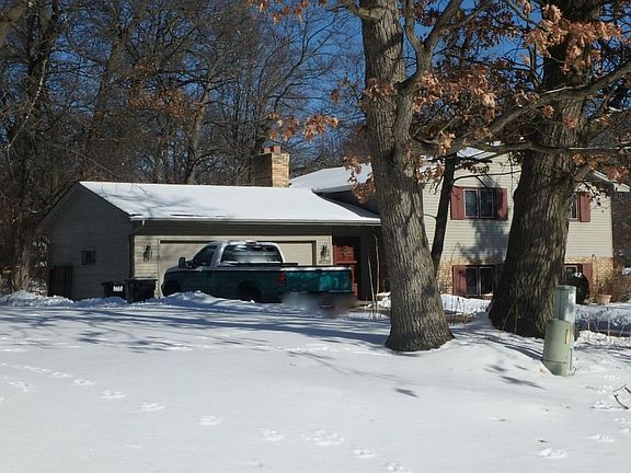 3rd image of 16735 Hastings St NE