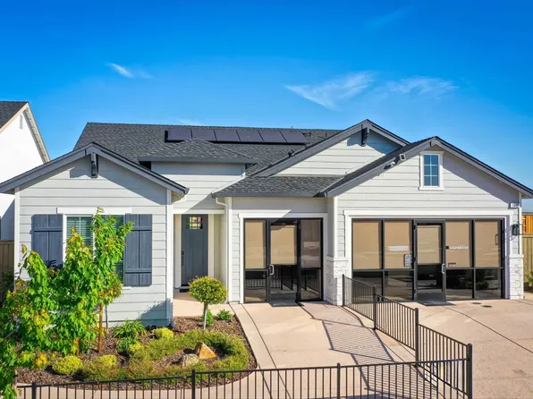 1448 Wadsworth Cir, Roseville, CA 95747