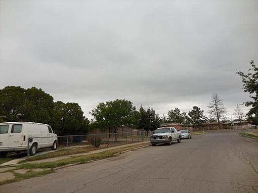 2nd image of 7523 Elliott Dr