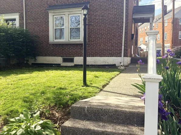 811 Spruce St, Pottstown, PA 19464