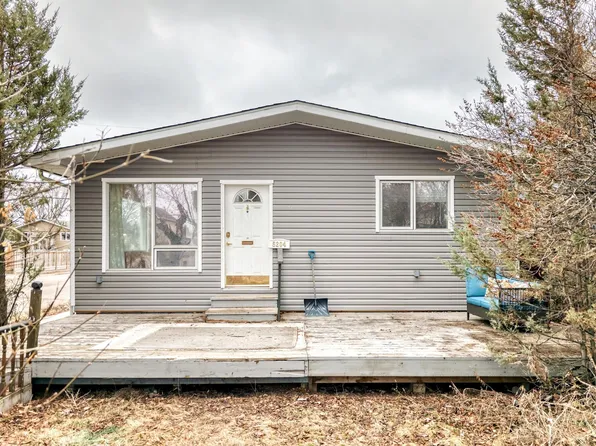 5204 112th Ave NW, Edmonton, AB T5W 0N5