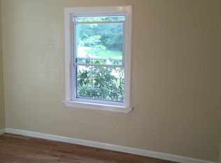 1911 Harbor Edinburg Rd, New Castle, PA 16101