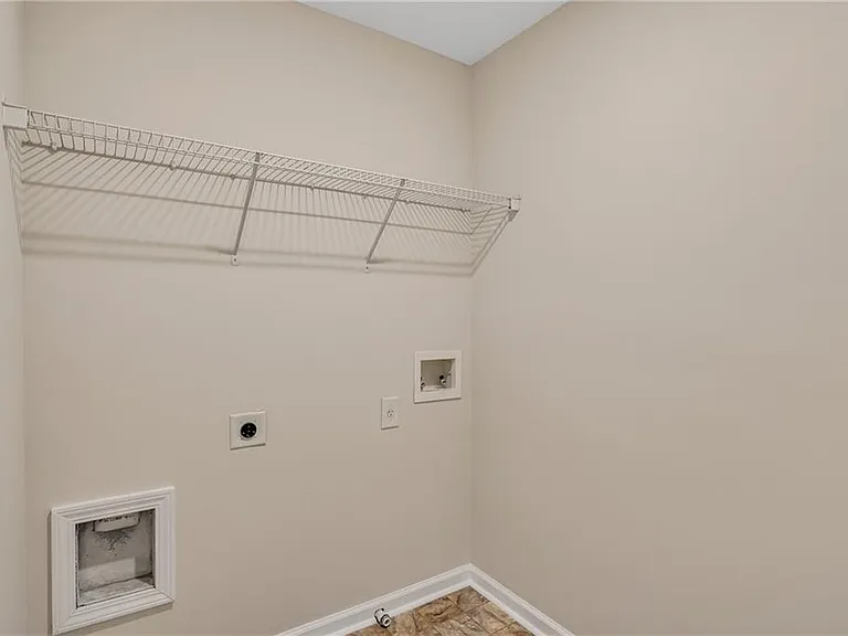 6174 Indian Wood Cir SE — Photo 26