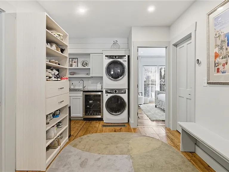 75 Mary St — Photo 6