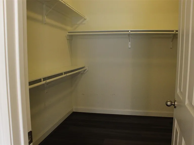 8727 Stoney Brook Ln — Photo 25