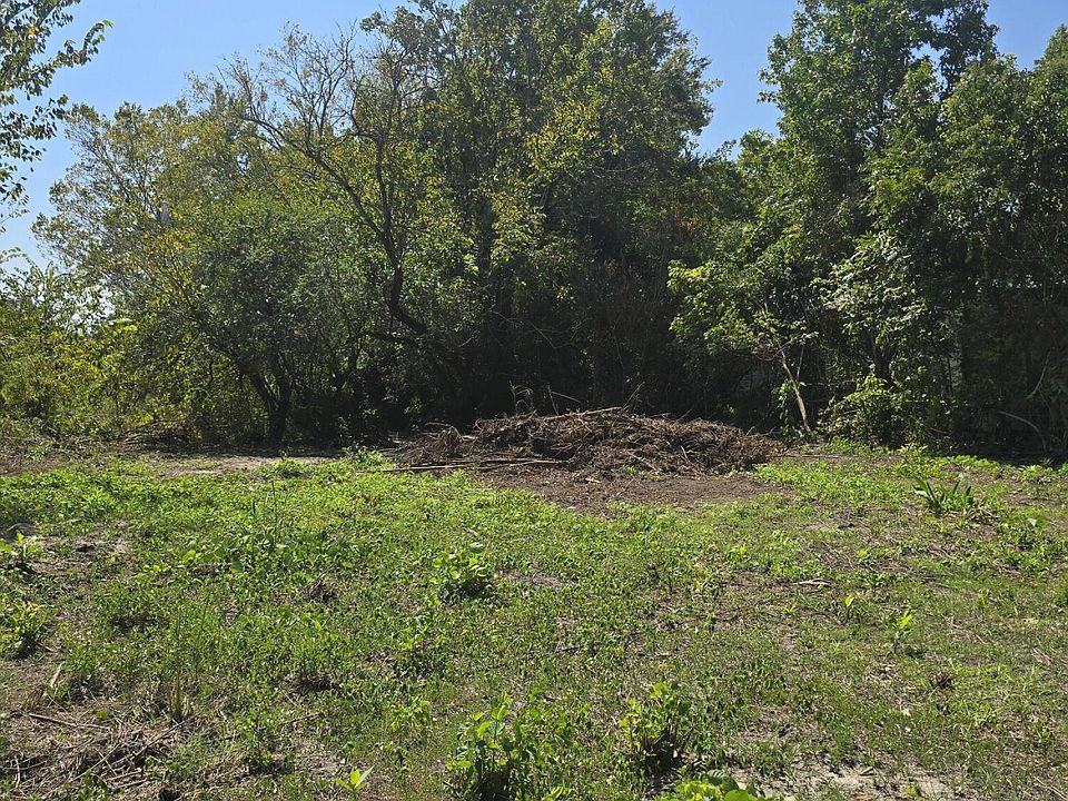 2nd image of 16 Republic St