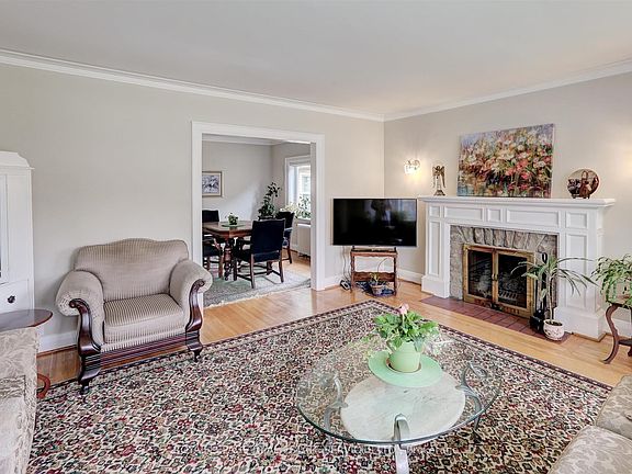5th image of 83 Brentwood Rd S