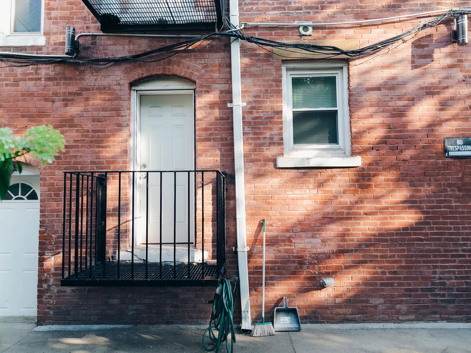 64 Charles St — Photo 2