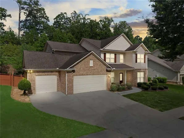 1172 Terrasol Rdg SW, Lilburn, GA 30047