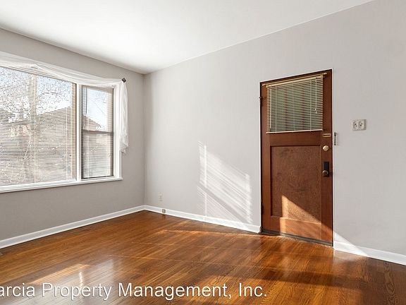 5th image of 3637 Bowen St #1E