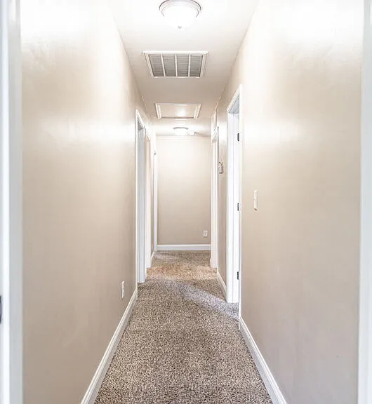 216 Tipperary St — Photo 14