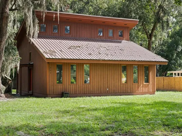 204 Westover Cir, Palatka, FL 32177