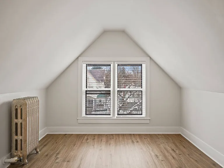 101 Union Ave #6 — Photo 22