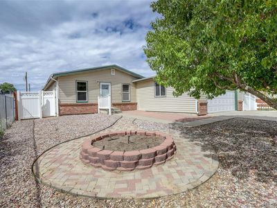 725 2nd Street, Bennett, CO, 80102