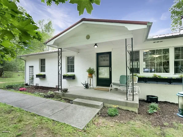 275 Wells St, Monteagle, TN 37356
